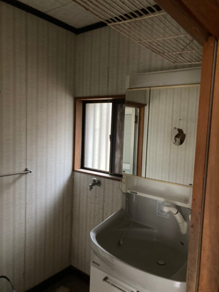 中古物件　リノベーション　洗面所