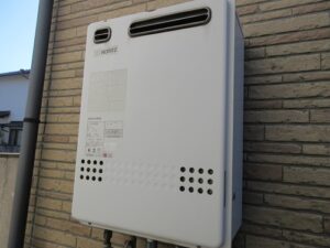 ガス給湯器取替え