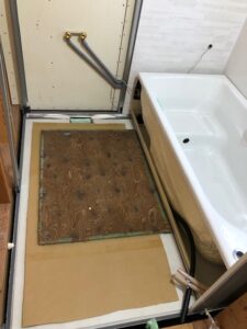 浴室リフォーム施工中